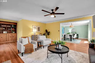 8913 N Seneca St, Portland, OR 97203 - Photo 8