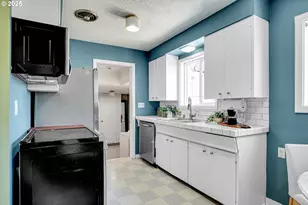 8913 N Seneca St, Portland, OR 97203 - Photo 18