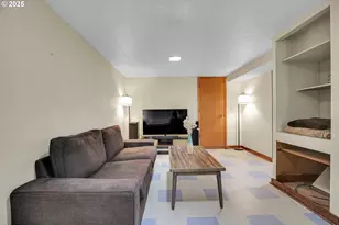 8913 N Seneca St, Portland, OR 97203 - Photo 42