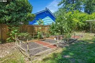 8913 N Seneca St, Portland, OR 97203 - Photo 32