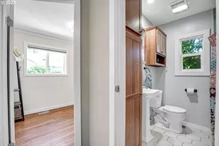 8913 N Seneca St, Portland, OR 97203 - Photo 26