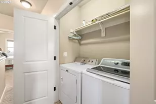 547 S Front St, Rockaway Beach, OR 97136 - Photo 16