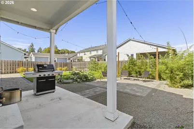 1054 Hickory St, Independence, OR 97351 - Photo 36