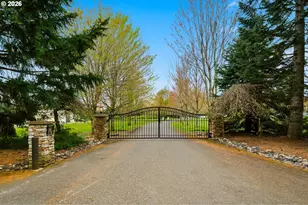 38901 NE 25th St, Washougal, WA 98671 - Photo 2