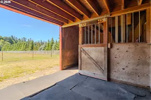 38901 NE 25th St, Washougal, WA 98671 - Photo 44