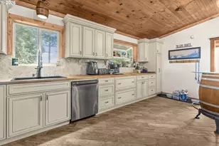 97685 Marina Heights Loop, Brookings, OR 97415 - Photo 12
