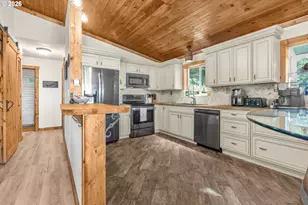 97685 Marina Heights Loop, Brookings, OR 97415 - Photo 10