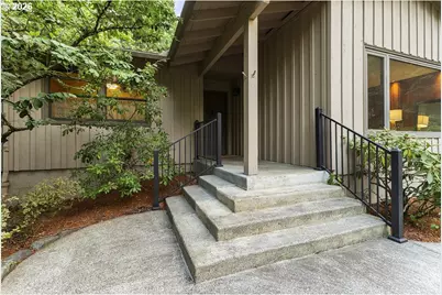 7280 SW Brenne Ln, Portland, OR 97225 - Photo 4