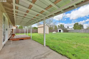 1138 W 7th Pl, Junction City, OR 97448 - Photo 28