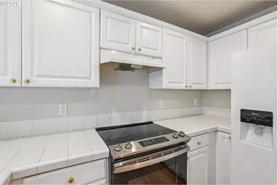 6476 NW Shelsam Ter, Portland, OR 97229 - Photo 30