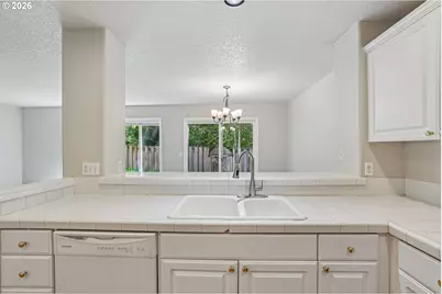 6476 NW Shelsam Ter, Portland, OR 97229 - Photo 4