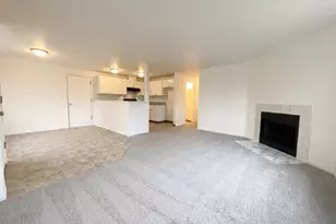 1108 NE Tamera Ln, Portland, OR 97220 - Photo 8