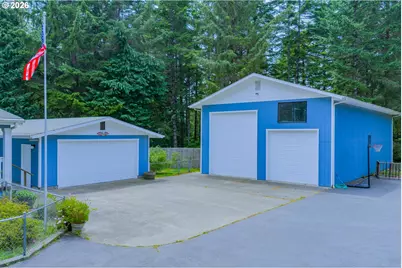 69664 McFarland Rd, North Bend, OR 97459 - Photo 40