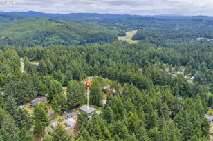 69664 McFarland Rd, North Bend, OR 97459 - Photo 44