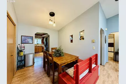 7703 NE 156th Ave, Vancouver, WA 98682 - Photo 6