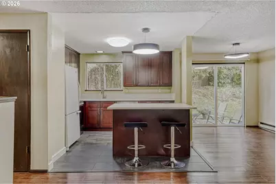 223 SW Taylors Ferry Rd, Portland, OR 97219 - Photo 10