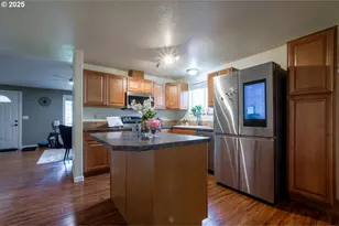 809 SW 22nd Ave, Battle Ground, WA 98604 - Photo 8