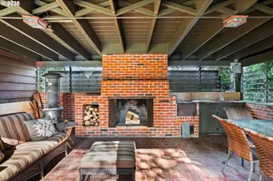 1833 SE Exeter Dr, Portland, OR 97202 - Photo 42