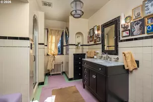 1833 SE Exeter Dr, Portland, OR 97202 - Photo 34