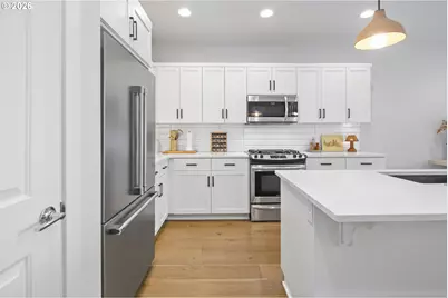 10947 SW Annand Hill Ct, Portland, OR 97224 - Photo 6