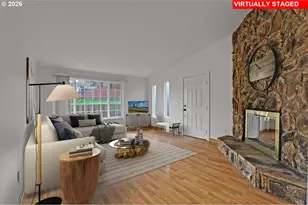 4703 SW Pomona St, Portland, OR 97219 - Photo 2