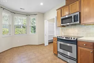 4890 Summerlinn Way, West Linn, OR 97068 - Photo 10