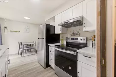 3836 SE 91st Ave, Portland, OR 97266 - Photo 12