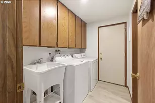 3836 SE 91st Ave, Portland, OR 97266 - Photo 36