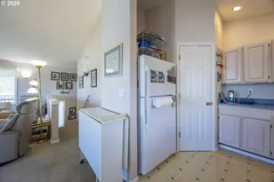 1708 NW 38th St, Lincoln City, OR 97367 - Photo 14