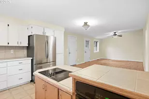 315 SW 5th Ct, Canby, OR 97013 - Photo 12