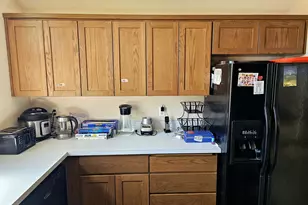 8563 SW Hamlet St, Portland, OR 97224 - Photo 10