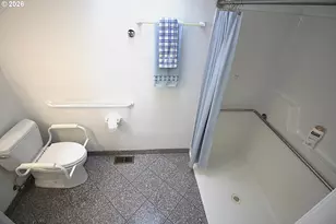 8563 SW Hamlet St, Portland, OR 97224 - Photo 14
