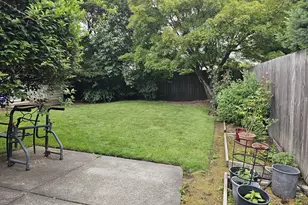 8563 SW Hamlet St, Portland, OR 97224 - Photo 26