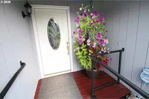 8563 SW Hamlet St, Portland, OR 97224 - Photo 2