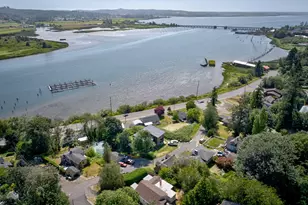 1676 SE 2nd St, Astoria, OR 97103 - Photo 34