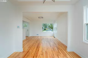 5721 N Willis Blvd, Portland, OR 97203 - Photo 14