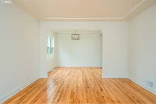 5721 N Willis Blvd, Portland, OR 97203 - Photo 10