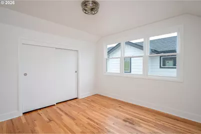 5721 N Willis Blvd, Portland, OR 97203 - Photo 26