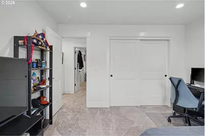 835 Reagan St, Mount Angel, OR 97362 - Photo 38