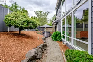 2697 Islander Ave NW, Salem, OR 97304 - Photo 46