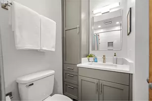 13562 SW 63rd Pl, Portland, OR 97219 - Photo 26