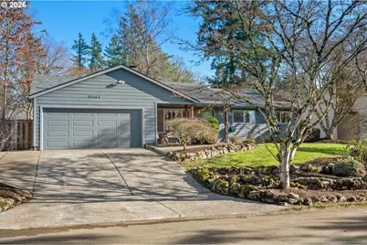 13562 SW 63rd Pl, Portland, OR 97219 - Photo 2