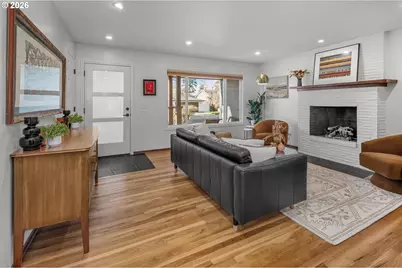 13562 SW 63rd Pl, Portland, OR 97219 - Photo 6