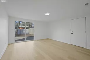 249 NE 191st Ave, Portland, OR 97230 - Photo 8