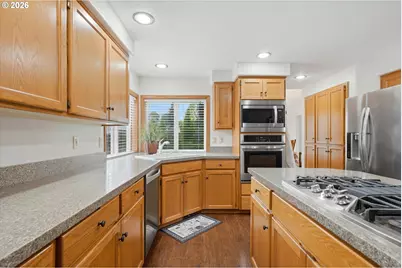 624 Fall Creek Dr N, Keizer, OR 97303 - Photo 10
