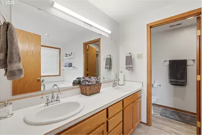 624 Fall Creek Dr N, Keizer, OR 97303 - Photo 34
