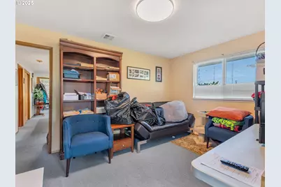 1010 3rd Ave, Seaside, OR 97138 - Photo 26