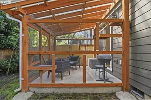 9028 N Drummond Ave, Portland, OR 97217 - Photo 24