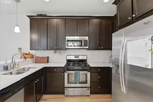 9028 N Drummond Ave, Portland, OR 97217 - Photo 10