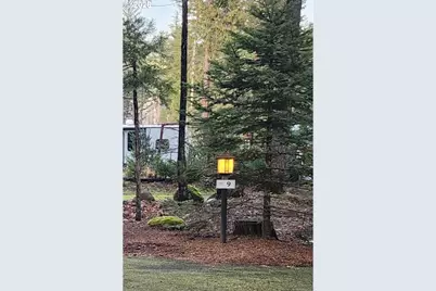 54432 McKenzie Hwy #23, Blue River, OR 97413 - Photo 2